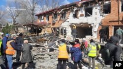 Украинаның Кировоград аймағындағы соғыстан қираған үй. Наурыз, 2025 жыл