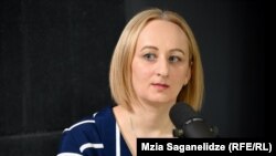 ნესტან ლონდარიძე, ადვოკატი