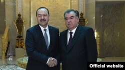 Эмомали Рахмон и Абдулла Арипов, Душанбе, 10 января 2018 года