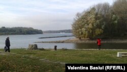 Gura Moraviei la Dunăre, Devin, Bratislava