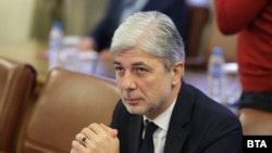 Бившият екоминистър остава основният обвиняем за водната криза в Перник