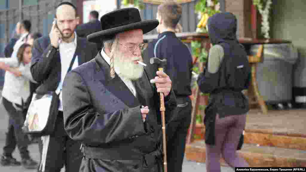 В Умань приїжджають хасиди з усього світу