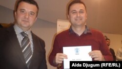 Ivan Katavić sa priznanjem od UNICEF-a