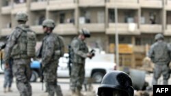 آمريكا براى تامين امنيت در عراق ۱۳۶ هزار سرباز در اين كشور مستقر كرده است.