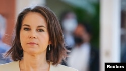 Міністр закордонних справ Німеччини Анналена Бербок стала першим членом уряду Німеччини, який побував в українському місті, неподалік від лінії фронту