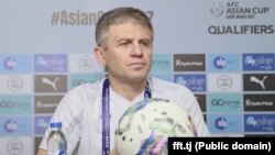 Гела Шекиладзе. Акс аз сомонаи ФФТ