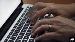 Unele aplicații la programul de granturi au nimeri la virgulă ce procent trebuie completat, iar datele au fost trimise în ultima zi de înscrieri