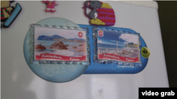 Магніти на холодильнику