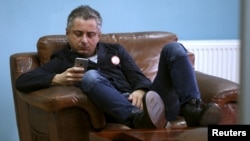 Уже бывший гендиректор «Рустави 2» Ника Гварамия анонсирует создание «главного телевидения страны»