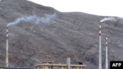 Іранське підприємство в Ісфагані має сучасні центрифуги збагачення урану – Президент Ірану, 9 квітня 2009 р.