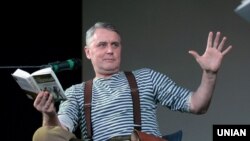 Український художник і письменник Лесь Подерв’янський 