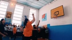 Элеттеги топ элеген кыз-келиндер