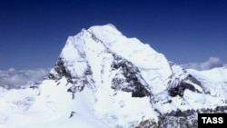 Prăbușirea unui ghețar a fost surprinsă pe video în munții Tadjikistanului 