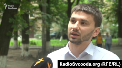 Виконавчий директор «Антикорупційного штабу» Сергій Миткалик вказує на те, що у тендері на ремонт Шулявського мосту є елементи змови між двома учасниками: