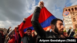 While there is not an anti-Russian element to the protests in Armenia, Moscow has no love for "people power."