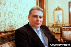 Istoricul Adrian Cioroianu, decanul Facultății de Istorie de la București (foto arhivă)