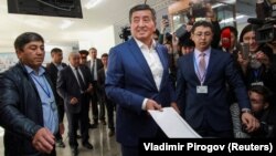 Сооронбай Жээнбеков.