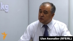 Омурбек Текебаев