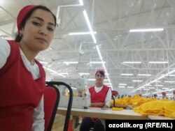 Швея из Андижана Муяссар Рахимова.