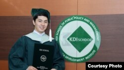 Каныбек Касымалиев.