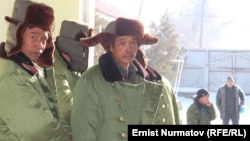 Өзгөндөгү жергиликтүү эл менен чатакташкан кытай жумушчулары, 9-январь, 2013-жыл