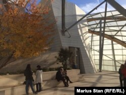 Fundația Louis Vuitton din Paris