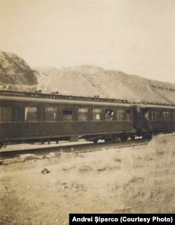 „Casa” în care au locuit trei luni ofițerii români implicați în repatrierea internaților, gara Barboși