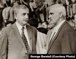 ზვიად გამსახურდია (მარცხნივ) და მერაბ კოსტავა