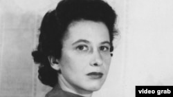 Tînăra Zuzana Ruzickova, o imagine din filmul „Zuzana: Music is my life”