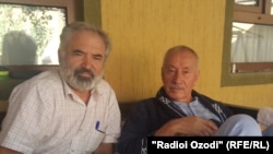 Хабарнигори Радиои Озодӣ Мирзонабии Холиқзод бо Саидамир Зуҳуров