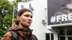 Підозрювана у справі Шеремета, військова медсестра Яна Дугарь