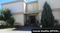 Containerul de refugiați la Riegel