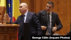 Ilie Bolojan și Sorin Grindeanu conduc cele mai importante partide din Coaliția de guvernare – PSD și PNL. 