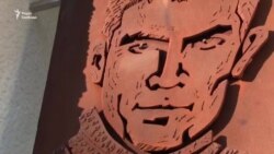 «Нам потрібні наші герої, не радянські»: пам'ятник Василеві Стусу відкрили у Краматорську (відео)