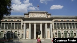 Все работы по реконструкции произведены позади главного здания музея Прадо, с фасада изменения незаметны