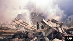 Знищення ісламськими екстремістами хмарочосів Світового торговельного центру у Нью-Йорку у вересні 2001 року