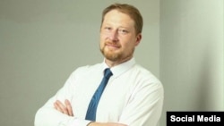 Илья Новиков