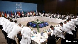 Робочий обід лідерів «Групи двадцяти» у Туречині, 15 листопада 2015 року