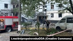 У Дніпрі та районі пошкоджені багатоповерхівка, господарські споруди, гаражі, є руйнування на території підприємств