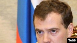 رییس جمهوری روسیه جمعه شب در گفت و گوی تلفنی با همتای فرانسوی خود، آمادگی اش را برای امضای این توافقنامه اعلام کرده بود.(عکس: ITAR TASS)