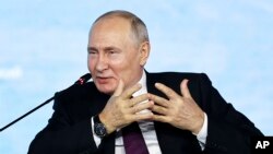 Președintele rus Vladimir Putin, la forumul economic de la Vladivostok