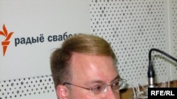 Джонатан Мур 