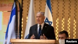 Прем’єр поінформував про нездатність сформувати коаліцію президента країни Р і повернув йому мандат на формування кабінету міністрів