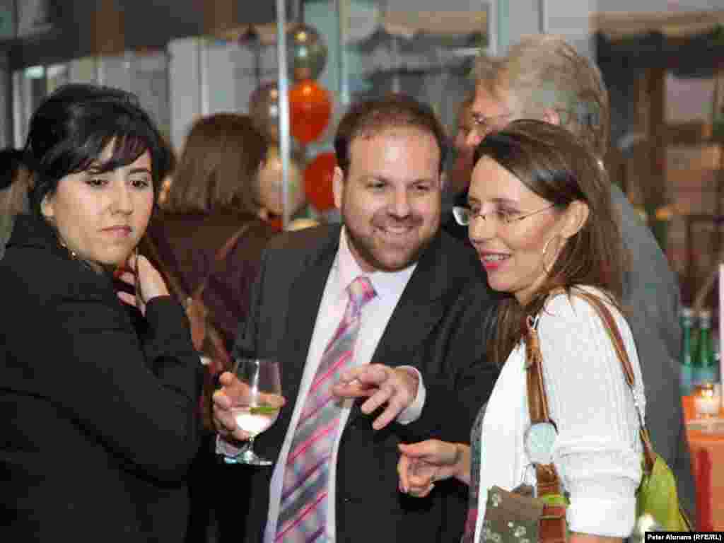 More than 185 guests attended the RFE 6th anniversary reception on September 28.