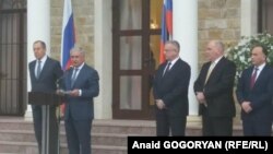 По словам абхазского лидера, приезд главы российского МИДа – яркое подтверждение того, какое внимание уделяет Москва отношениям с Абхазией