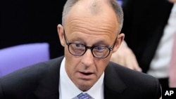 Попри невдачу, Фрідріх Мерц залишається фаворитом на посаду канцлера