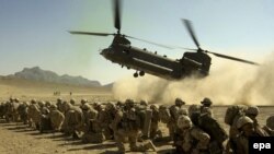 آقای بهبن، سخنگوی وزارت خارجه افغانستان:"تا زمانی که ریشه های تروریسم از بین نرود، نیروهای بین المللی باید در افغانستان حضور داشته باشند".