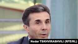 По словам Иванишвили, непризнание абхазской и осетинской сторон сторонами конфликта является серьезной ошибкой