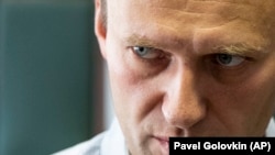 Алексей Навальный 20-августтан тартып комада жаткан. 