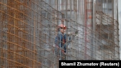 Оғози кор дар сохтмонҳои Русия баъд аз давраи карантин